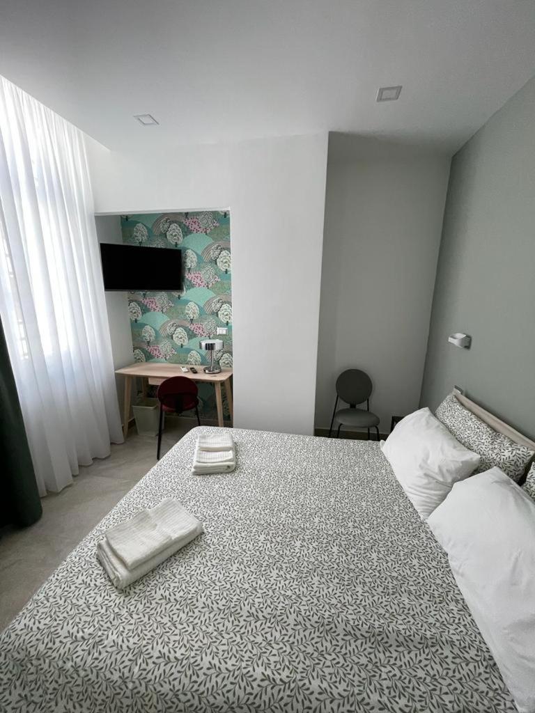 Domus Cervantes Apartment Neapel Exterior foto